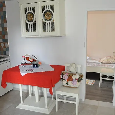 Apartament Borove Noci *