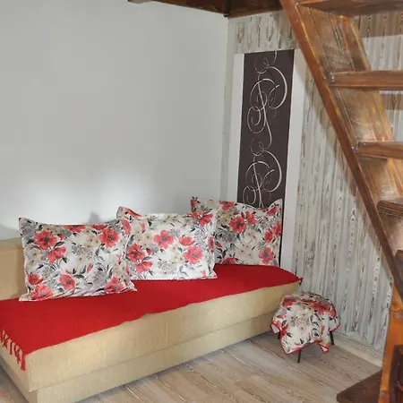 Borove Noci Apartament *